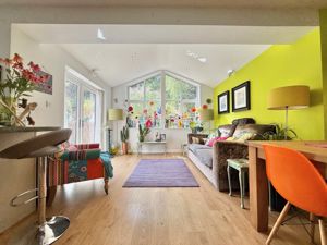 Photo 7- click for photo gallery